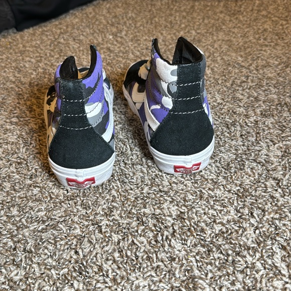 Vans Sk8-Hi
Pop Camo Black Heliotrope - Picture 4 of 5